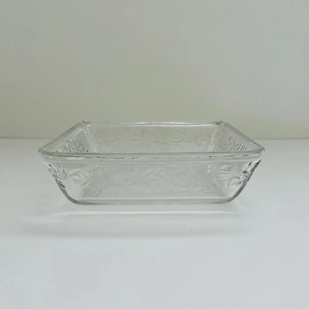 PRINCESS HOUSE Fantasia Embossed Poinsettia Floral Glass Square Baking Dish